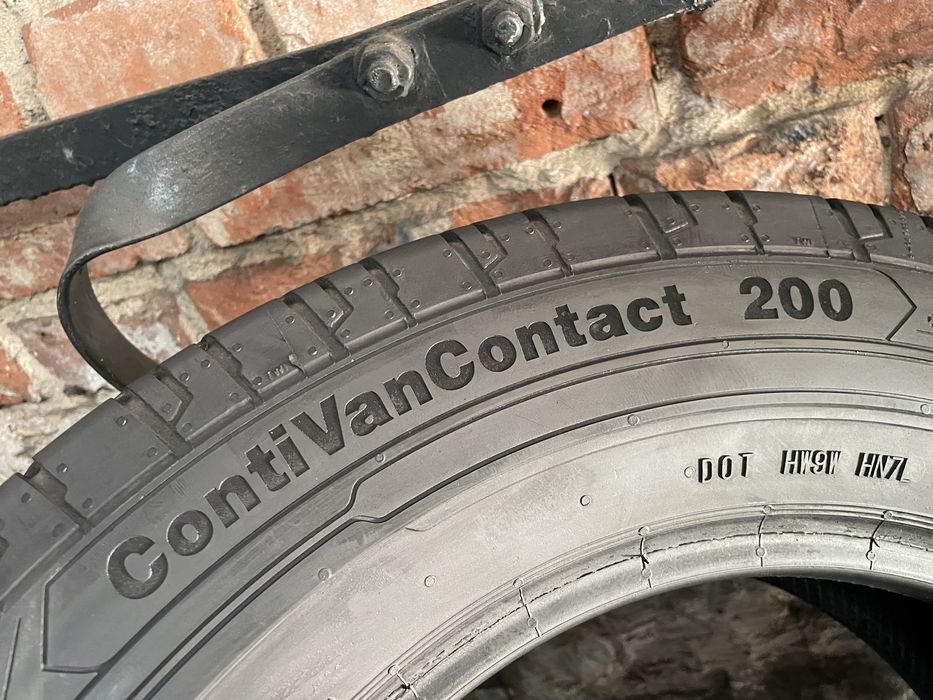 Continetal ContiVanContact 200 195/70 R15C