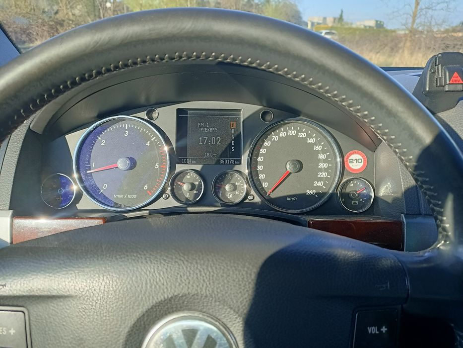 Touareg 2.5 tdi klima skóra
