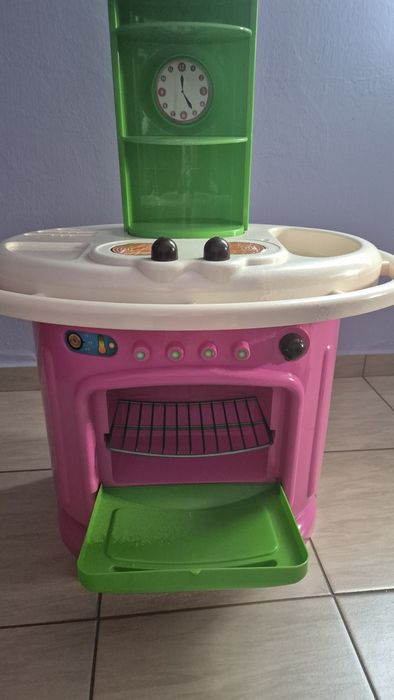 Kuchenka dziecięca plastikowa