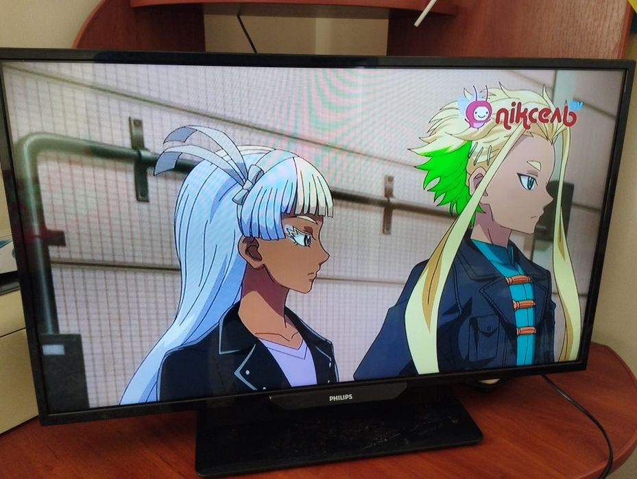 Телевізор Phillips 32 діагональ