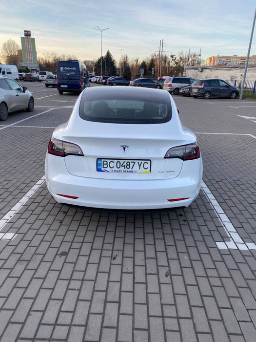 Тесла 3 , Long Range 2020 рік Повний привід