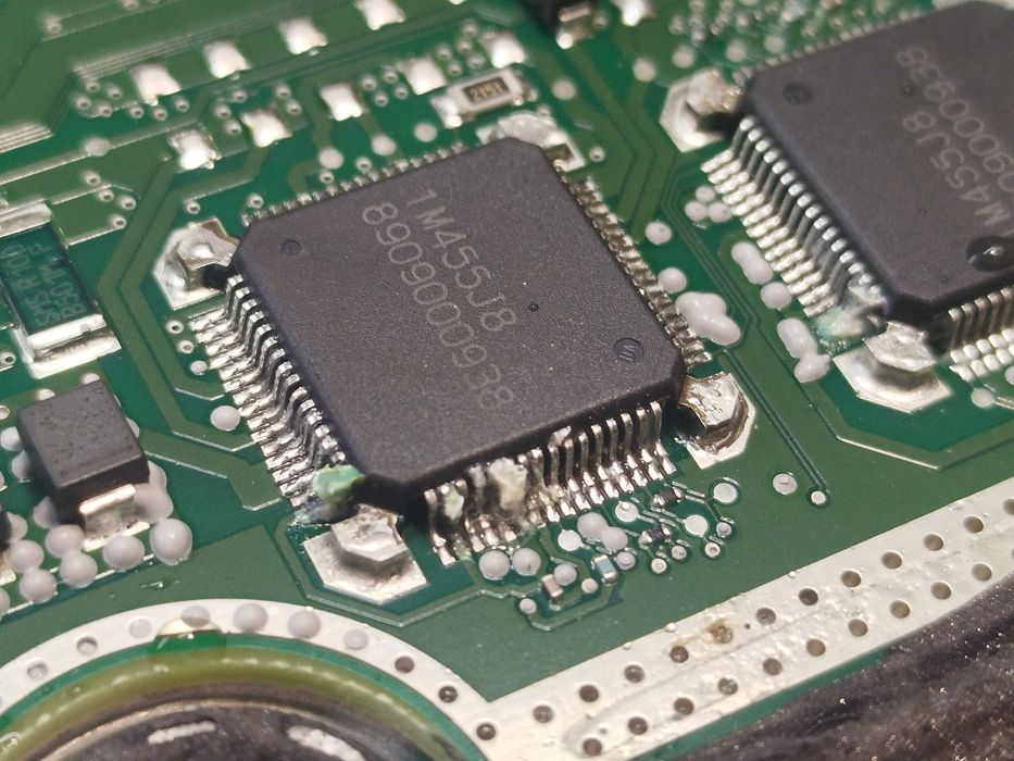 Ремонт програмування та прошивка електронних блоків  ЕБУ ЭБУ ECU авто