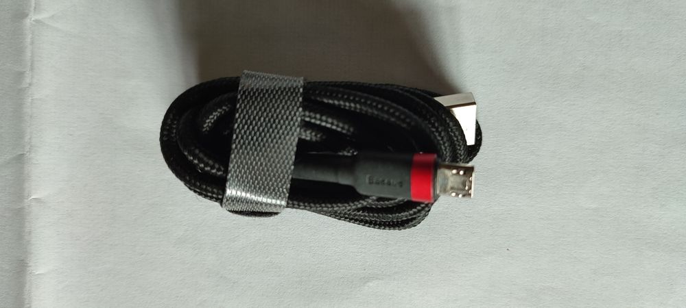 Продам телефон XIAOMI Mi A2 Lite.