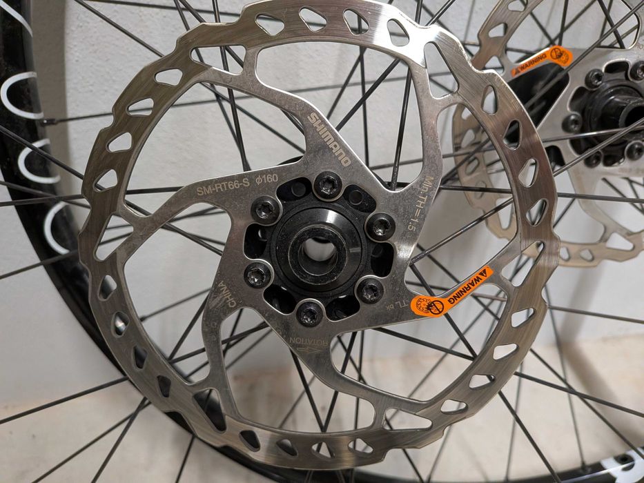 Rodas Sonder Alpha 700c + discos Shimano 160mm (6 parafusos)