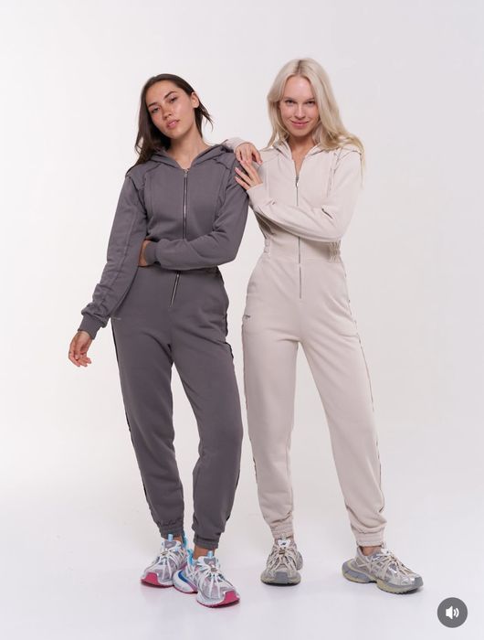 Продам комбінезон бренду Cozzmo