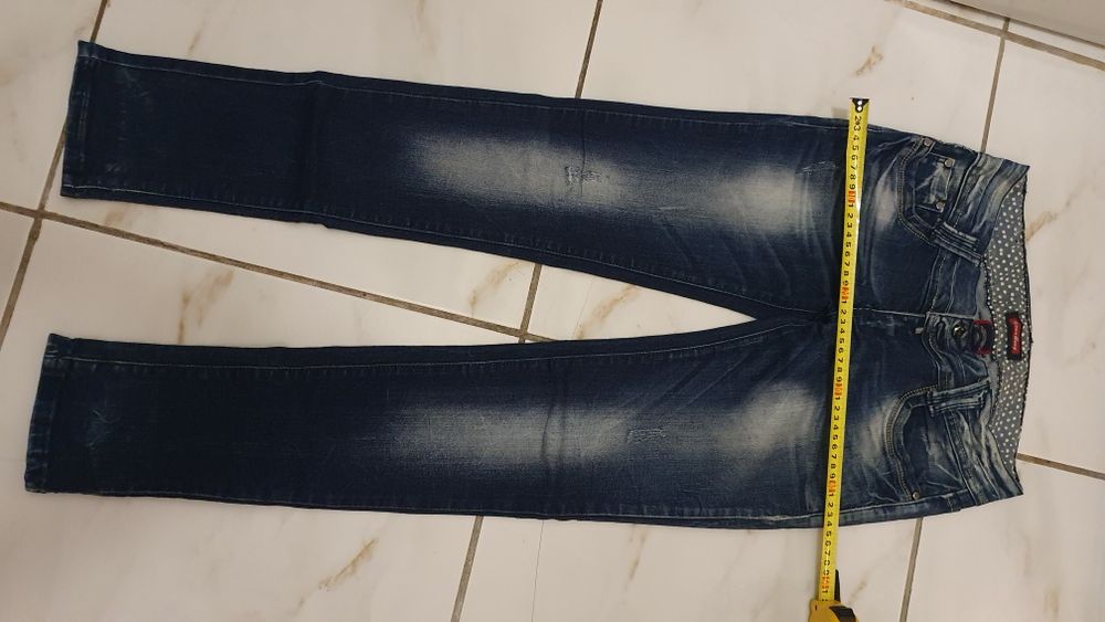 Джинси для жінок