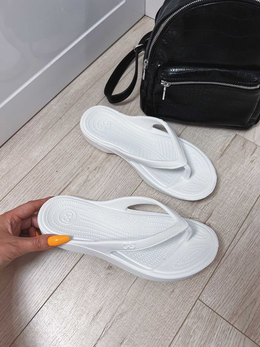 Вьетнамки женские, белые,и другие расцветкиудобные и легкие