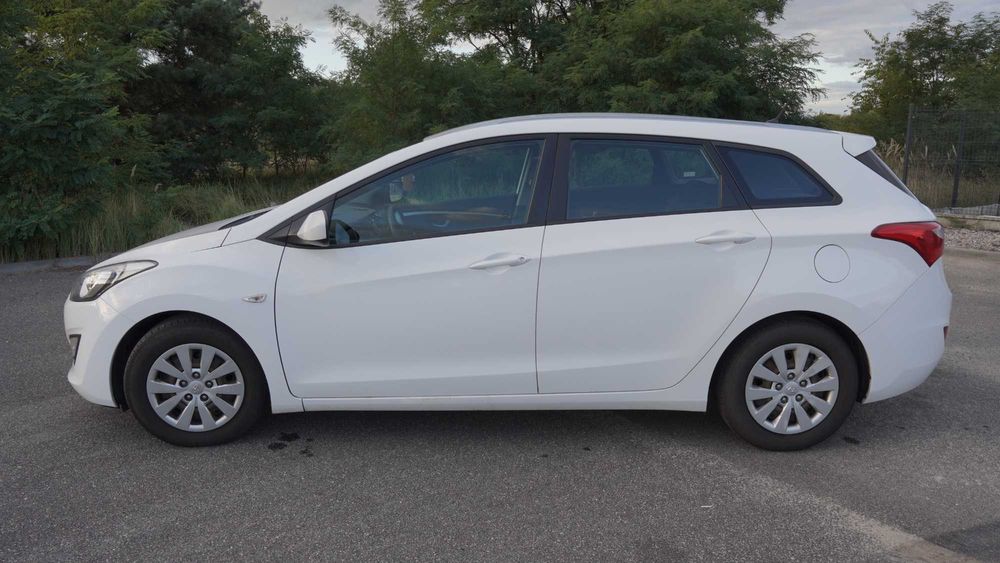 Hyundai i30 II Kombi 1.4 CRDi 90 KM – 2015 r.