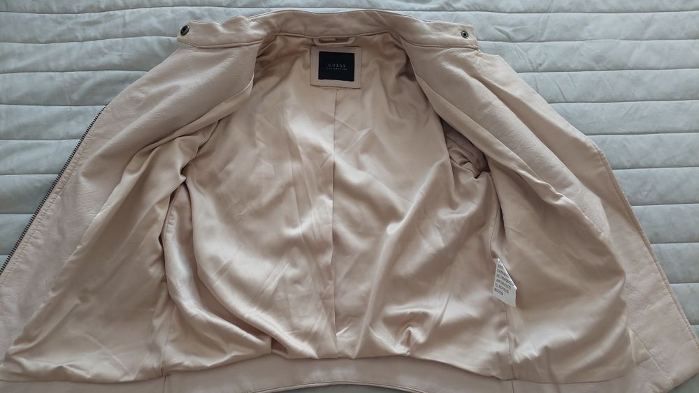 Kurtka damska GUESS – rozmiar S, idealny stan