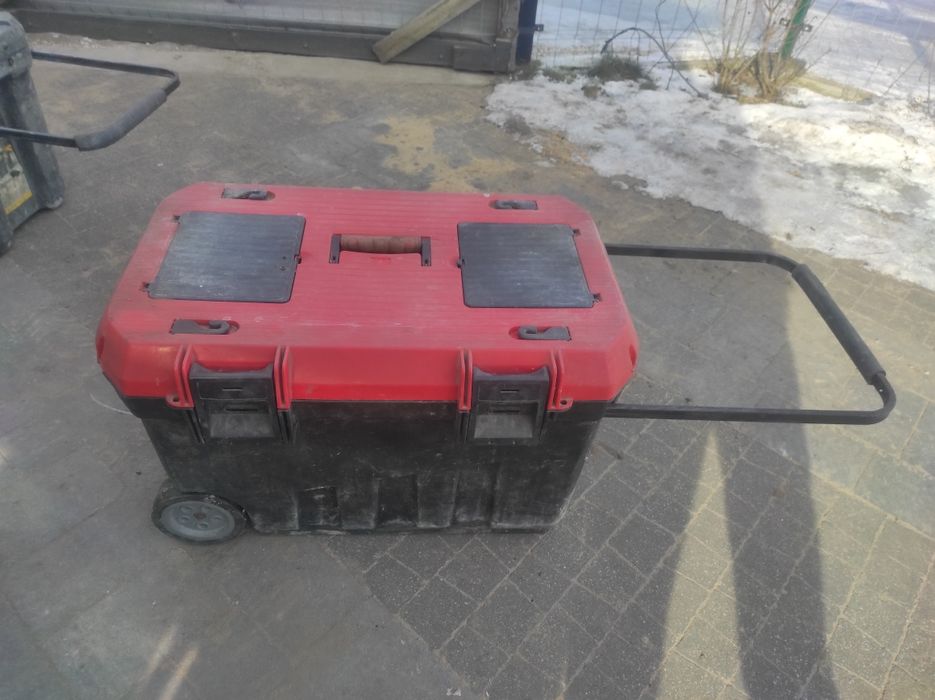 Skrzynia narzędziowa Rubi Stanley na kółkach