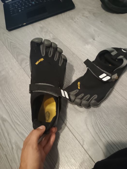 Vibram FiveFingers