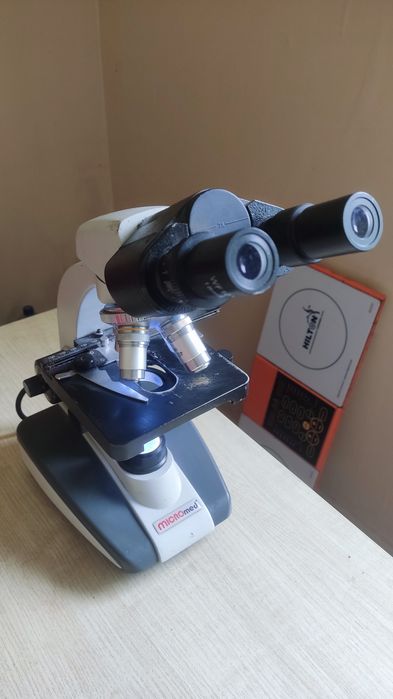 Мікроскоп MICROmed XS-5520