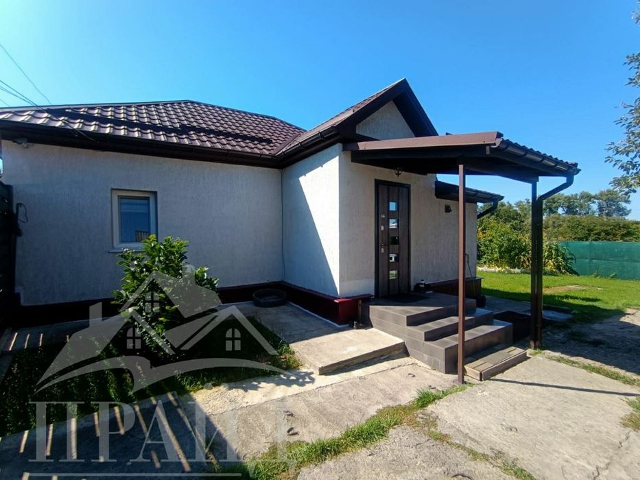Продам аналог двокімнатної квартири - невеличкий будиночок