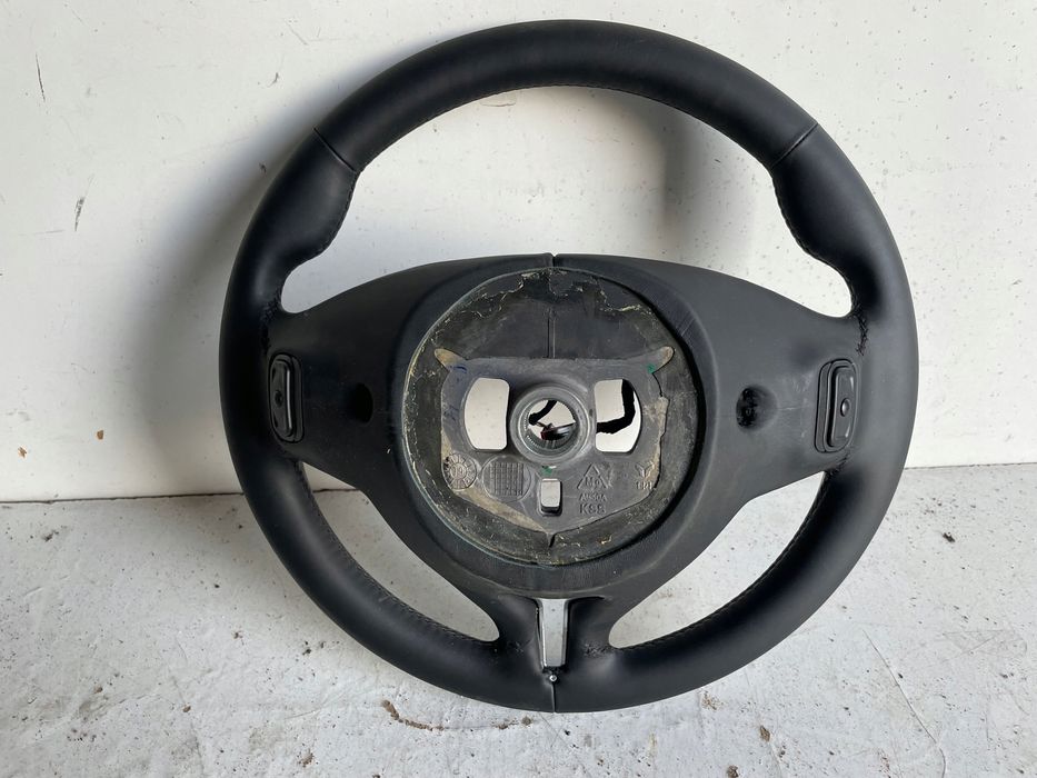 maserati levante kierownica skórzana 06700955700