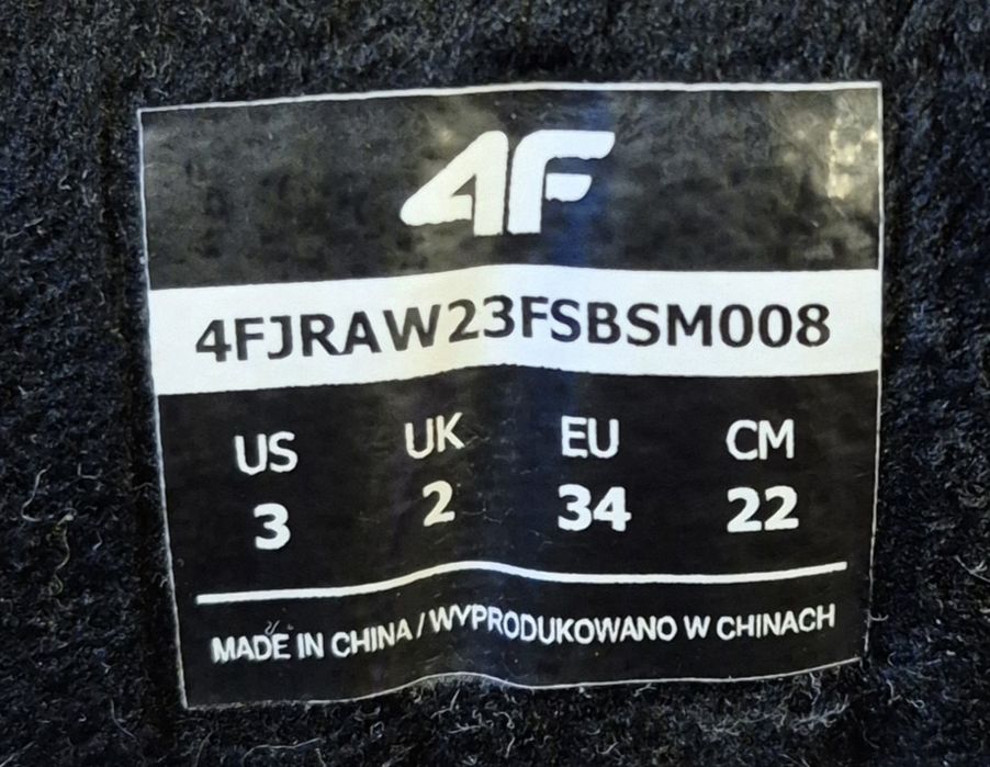 Buty zimowe śniegowce 4F czarne rozmiar 34