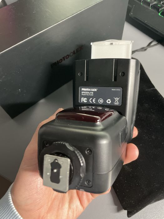 PHOTOOLEX Speedlite Flash