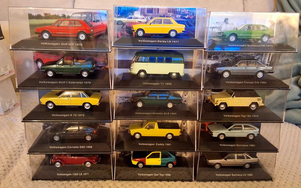 1:43 Scale Miniatures