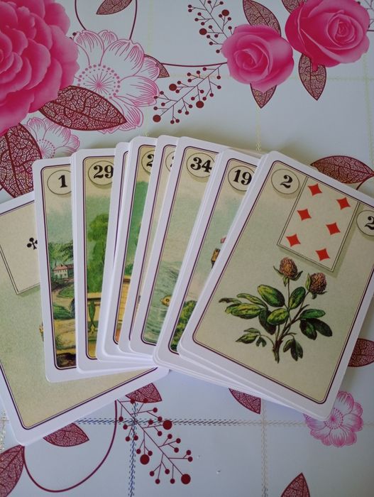 Пропоную оракул Ленорман обмін на книгу по Ленорман