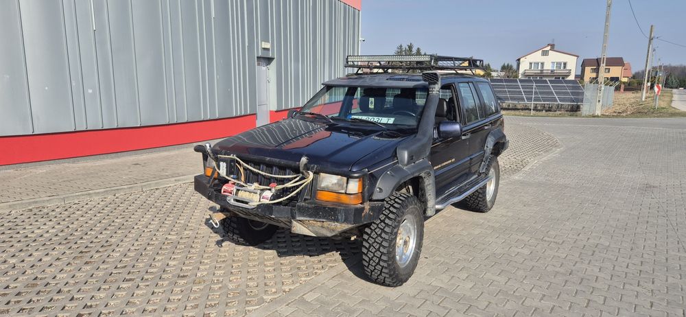 Jeep Grand Cherokee ZJ 5.2