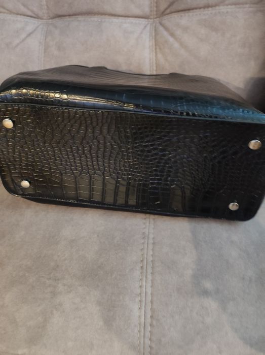 Piękna torebka RESERVED , A4