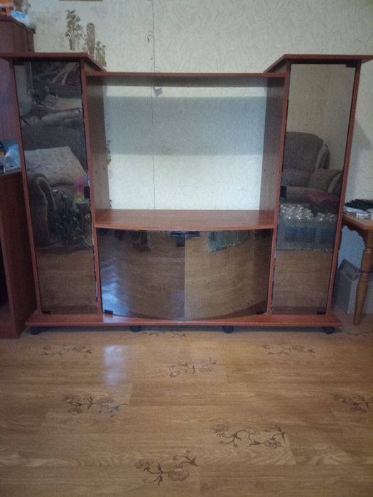 Тумба под телевизор