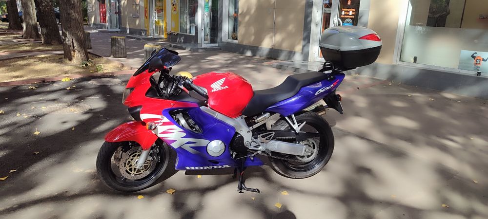 Honda CBR-f4.''exclusive''!