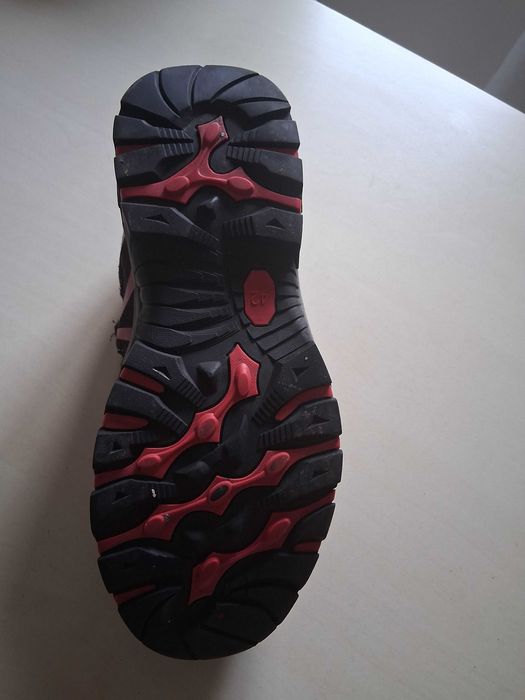 Buty robocze z podnoskiem letnie przewiewne S1 SRA Lahti Pro 42