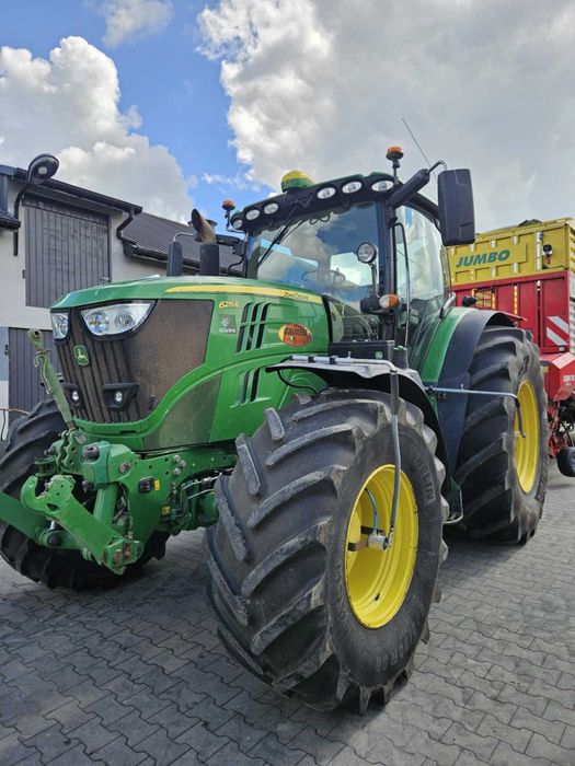 Ciągnik John Deere 6215 R GPS  najbogatsza wersja! ORYGINAŁ! BDB