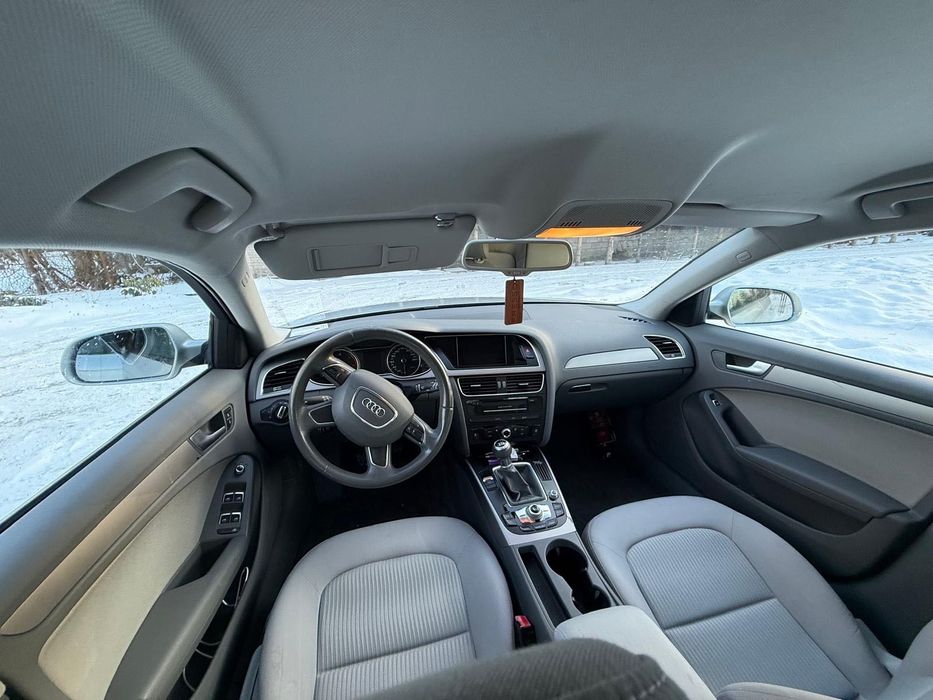 Audi a4 b8 2.0 tdi , 2012 r , 250 przebiegu