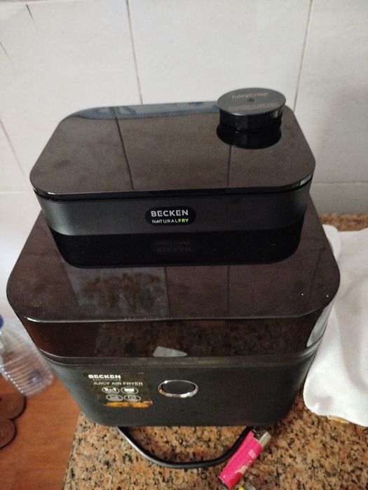 Vendo Airfryer nova