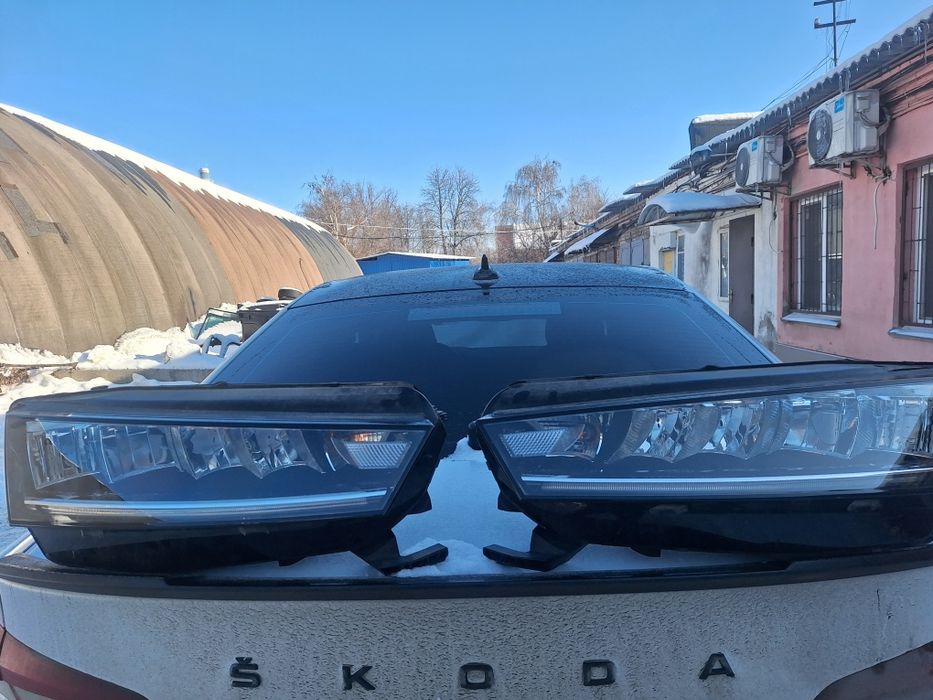 Фари Skoda Octavia A8
