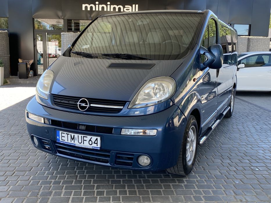 Продам Opel Vivaro 2.5 турбо дизель в идеальном состоянии