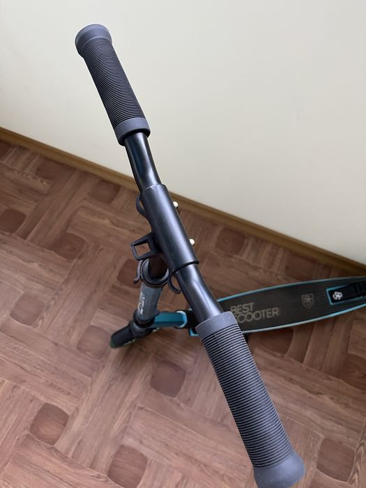 Самокат двухколесний алюмінієвий Best Scooter