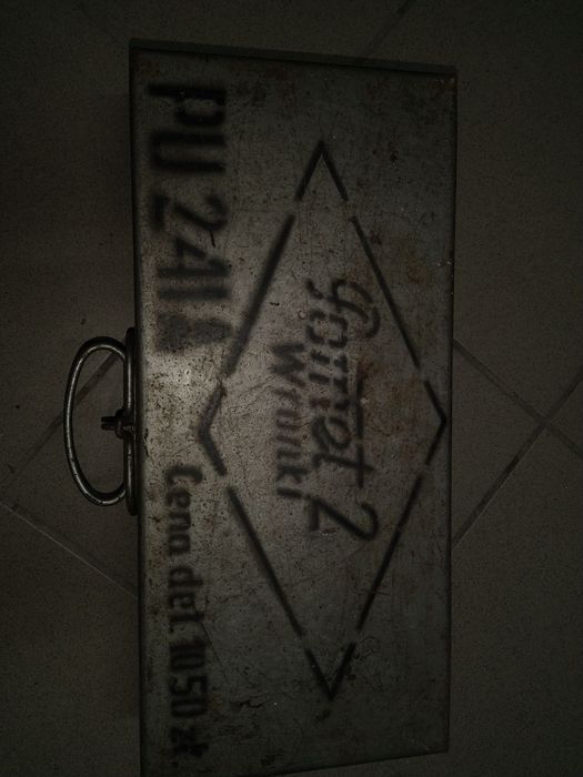 PRL metalowa skrzynka od palnika pomet
