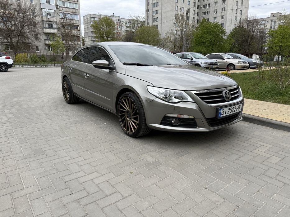 Volkswagen  Passat cc 2011 года 1.8 tsi