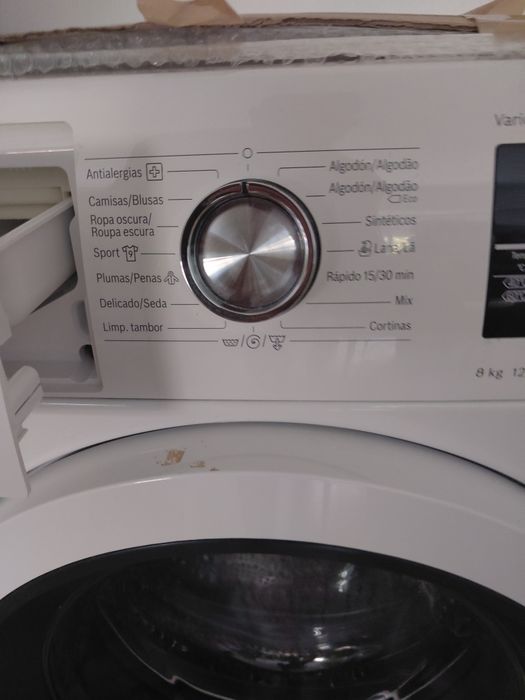 Máquina de lavar de marca Boch