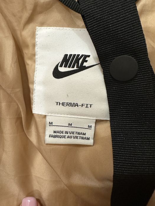 Пуховик куртка оригінал Nike