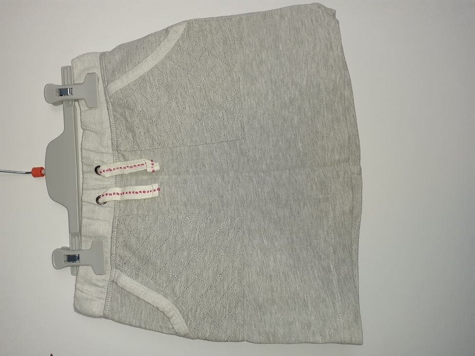 Spódniczka dresowa roz. 140