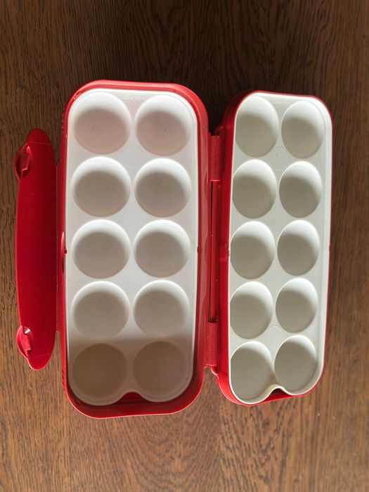 Caixa para ovos TUPPERWARE