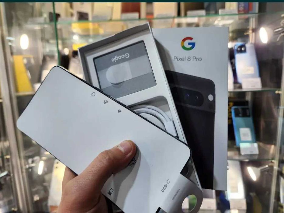 Смартфон Google Pixel 8 Pro 12/128GB Obsidian/Bay