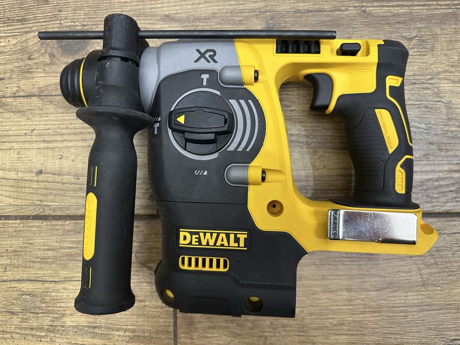 Młotowiertarka udarowa 18V XR DeWalt DCH273 | 2024r.