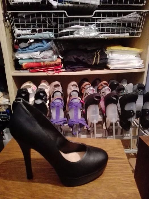 Szpilki na platformie Gorgeous New Look