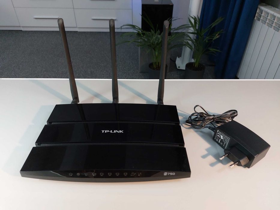Router TP-Link N750 TL-WDR4300
