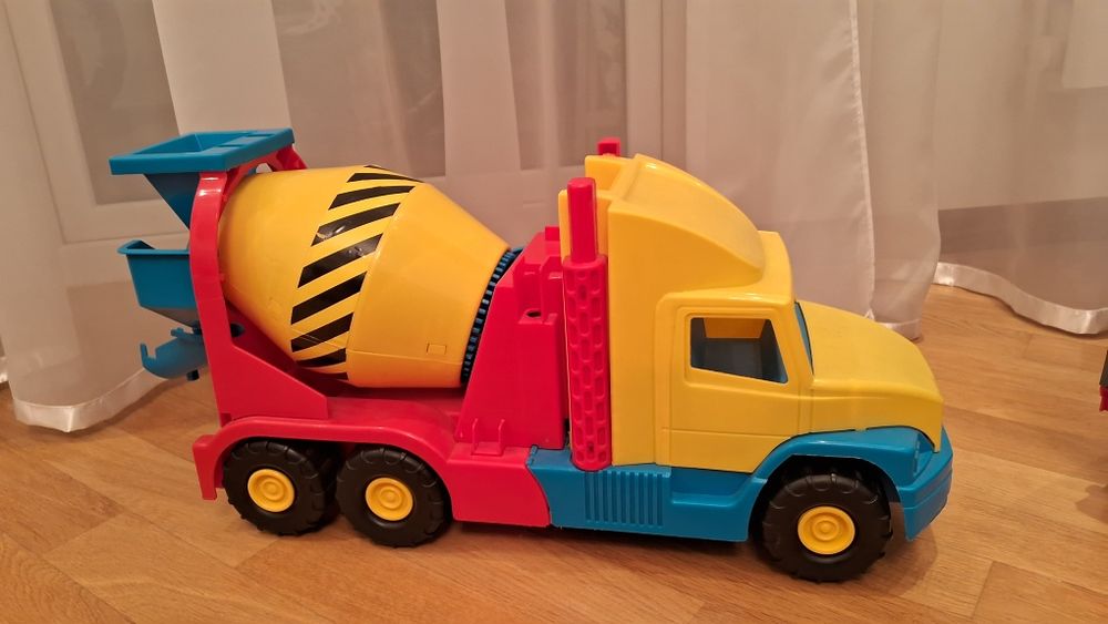 Бетонозмішувач Wader Super Truck 36590