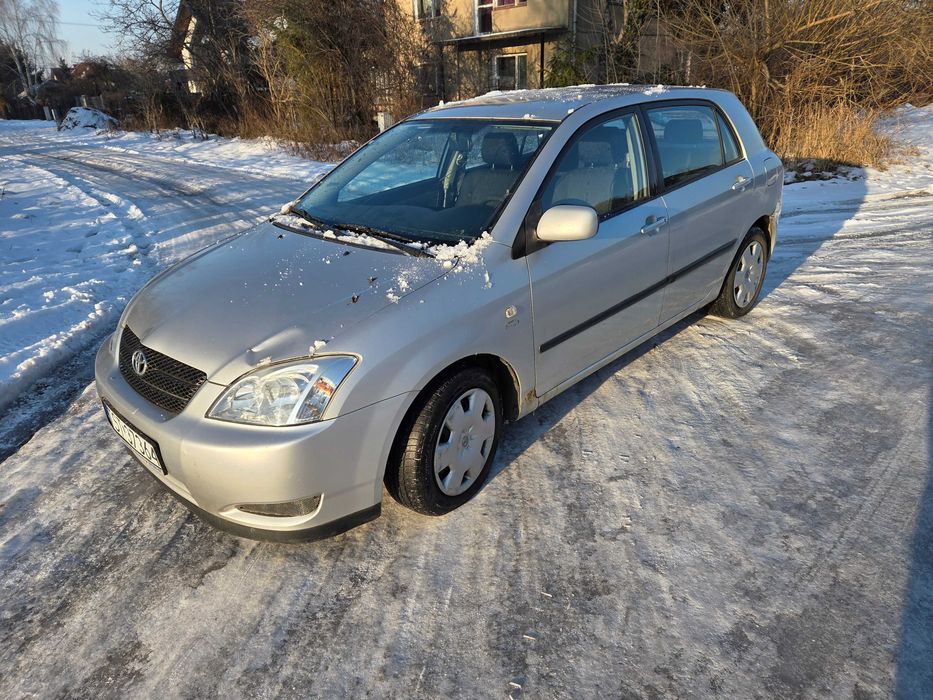 Toyota corolla e12 klimatyzacja sprawna jeżdżącą