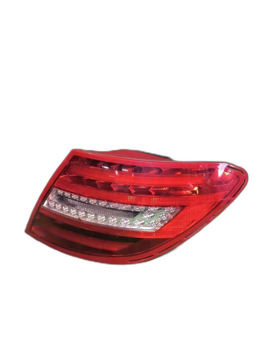 Farolim Direito MERCEDES-BENZ C-CLASS C 200 CDI (204.001) (100 kW / 136 cv) [11.2009 - 03.2014]