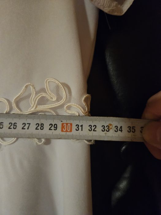 Strój komunijny dla dziewczynki