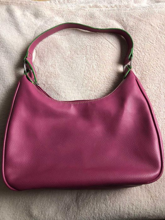 Różowa torebka Izod