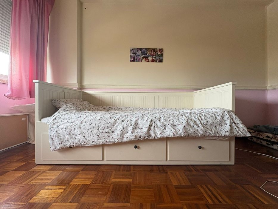 Cama Hemnes da IKEA em muito bom estado