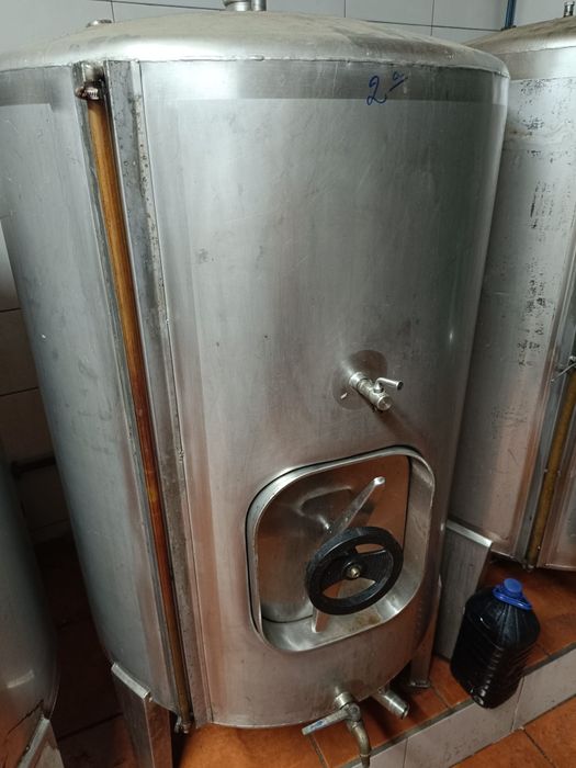 Cuba de vinho 550 l